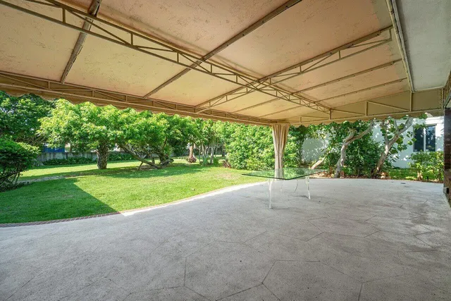 $40,000 | 3 Ocean Lane, Palm Beach, FL 33480