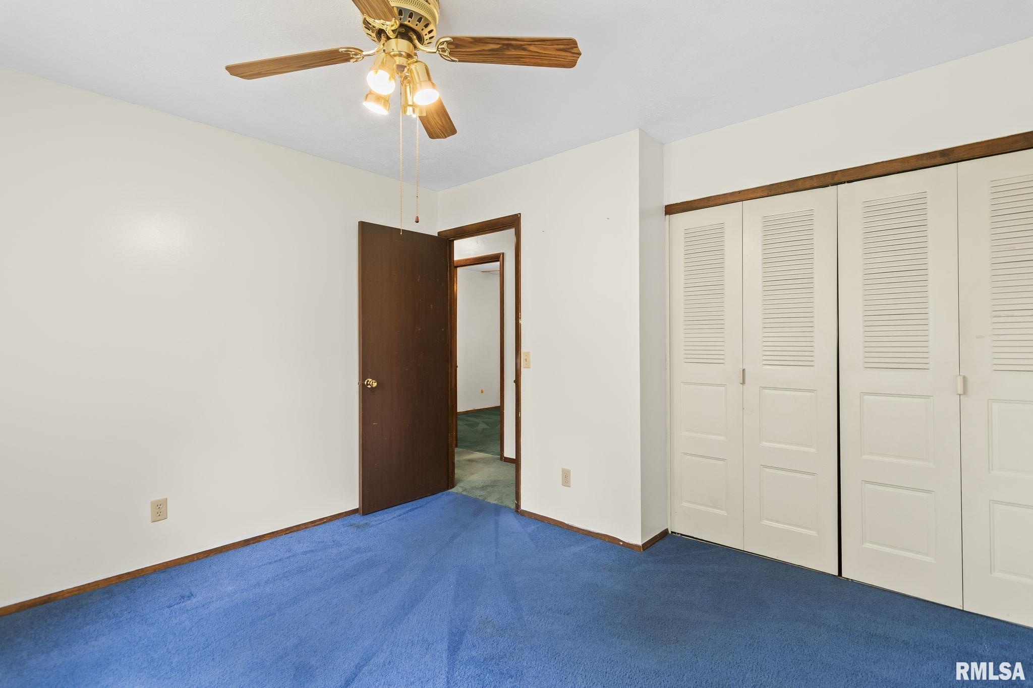 3025 East Griffiths Avenue Springfield, IL 62702 - Photo 17 of 34
