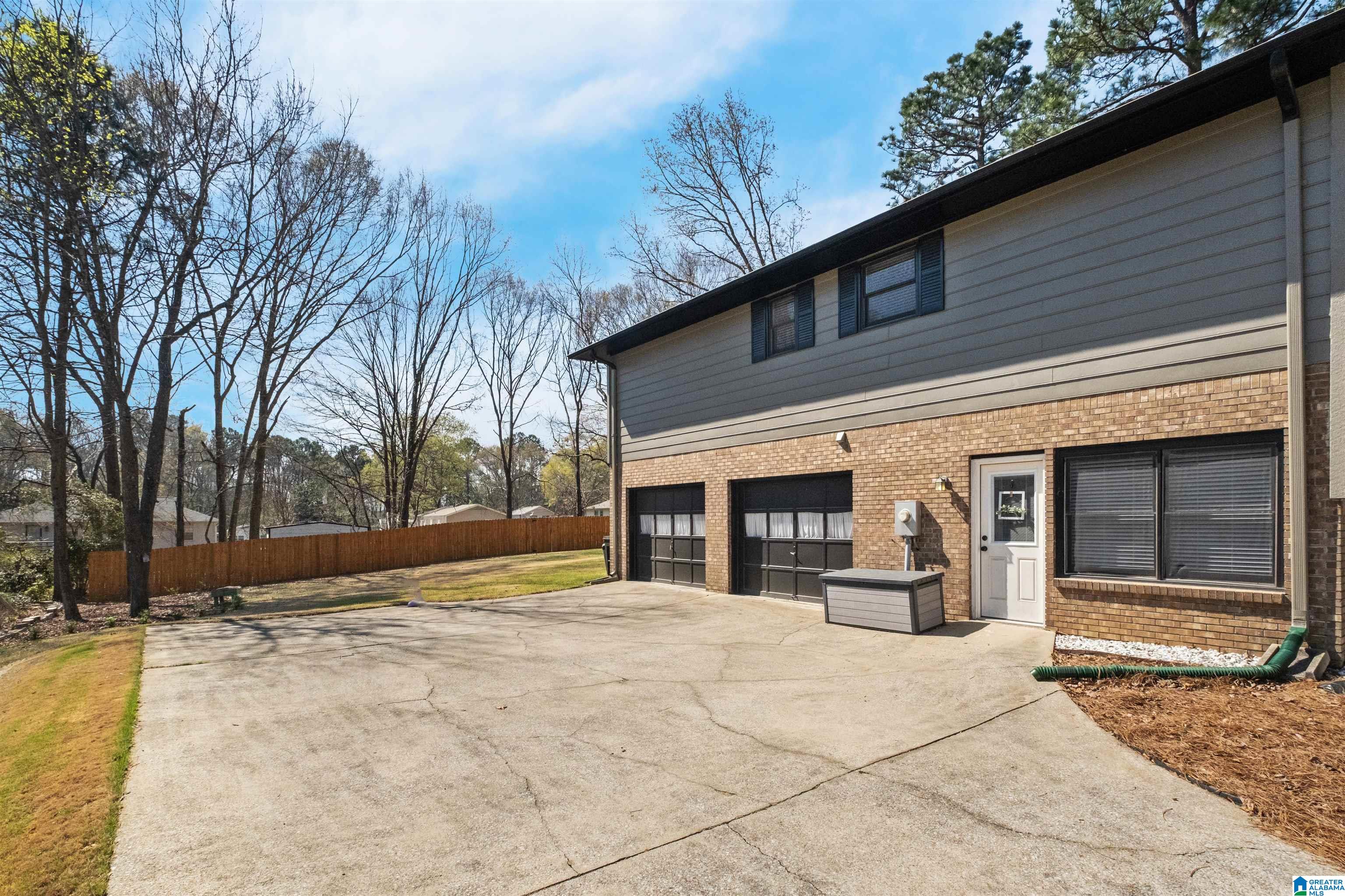 1837 Hamilton Road Pelham, AL 35124 - Photo 5 of 44