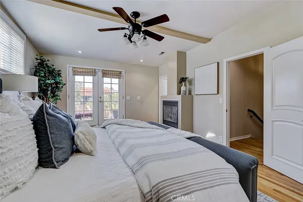 $2,099,000 | 104 St Joseph Avenue, Long Beach, CA 90803