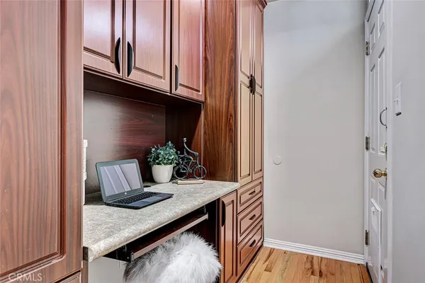 $2,099,000 | 104 St Joseph Avenue, Long Beach, CA 90803