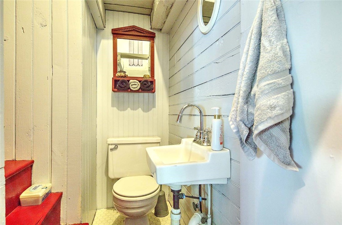 540 Greenville Road North Smithfield, RI 02896 - Photo 20 of 50