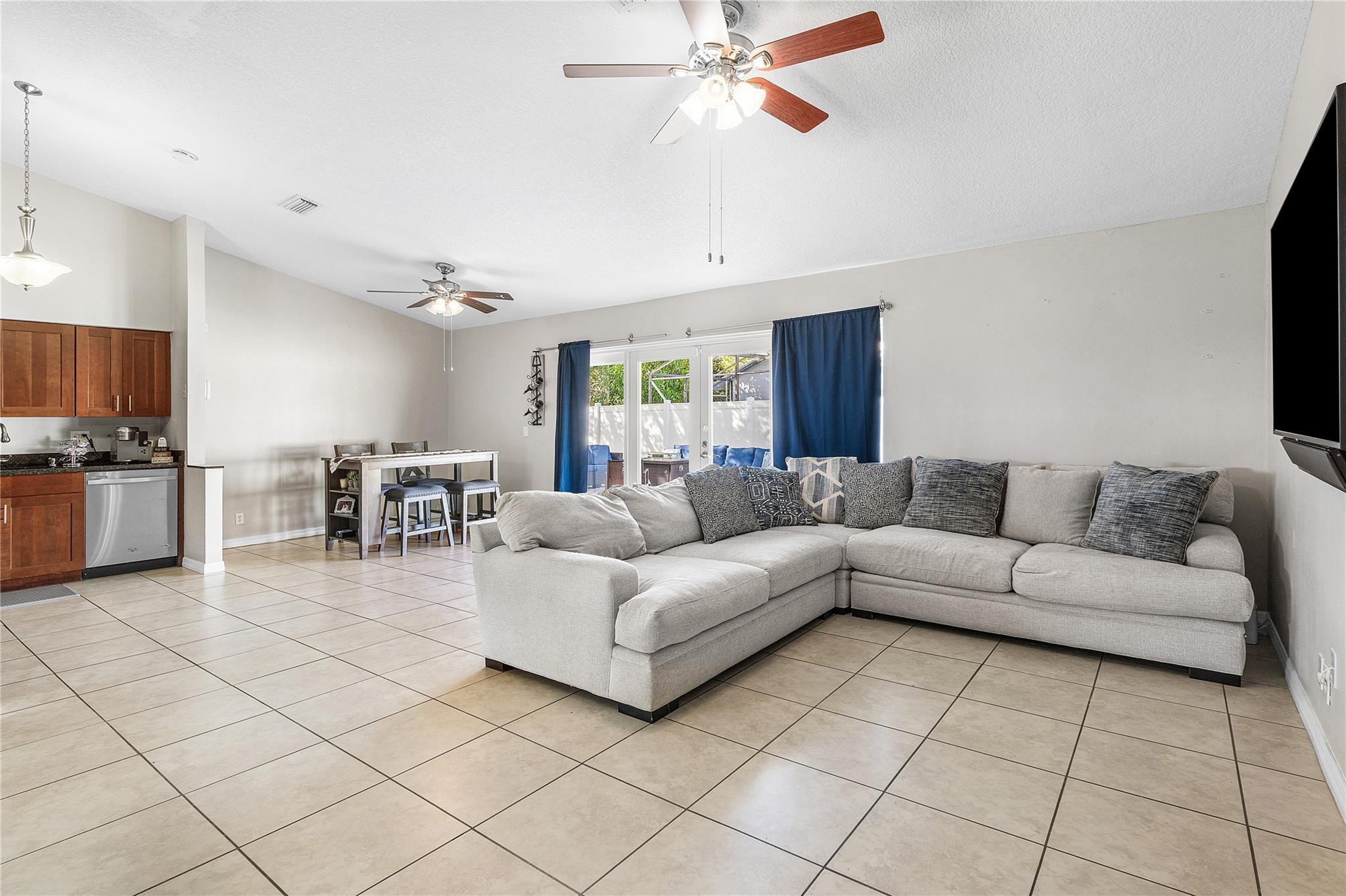 9661 Carousel Circle South Boca Raton, FL 33434 - Photo 12 of 25 Photo 12