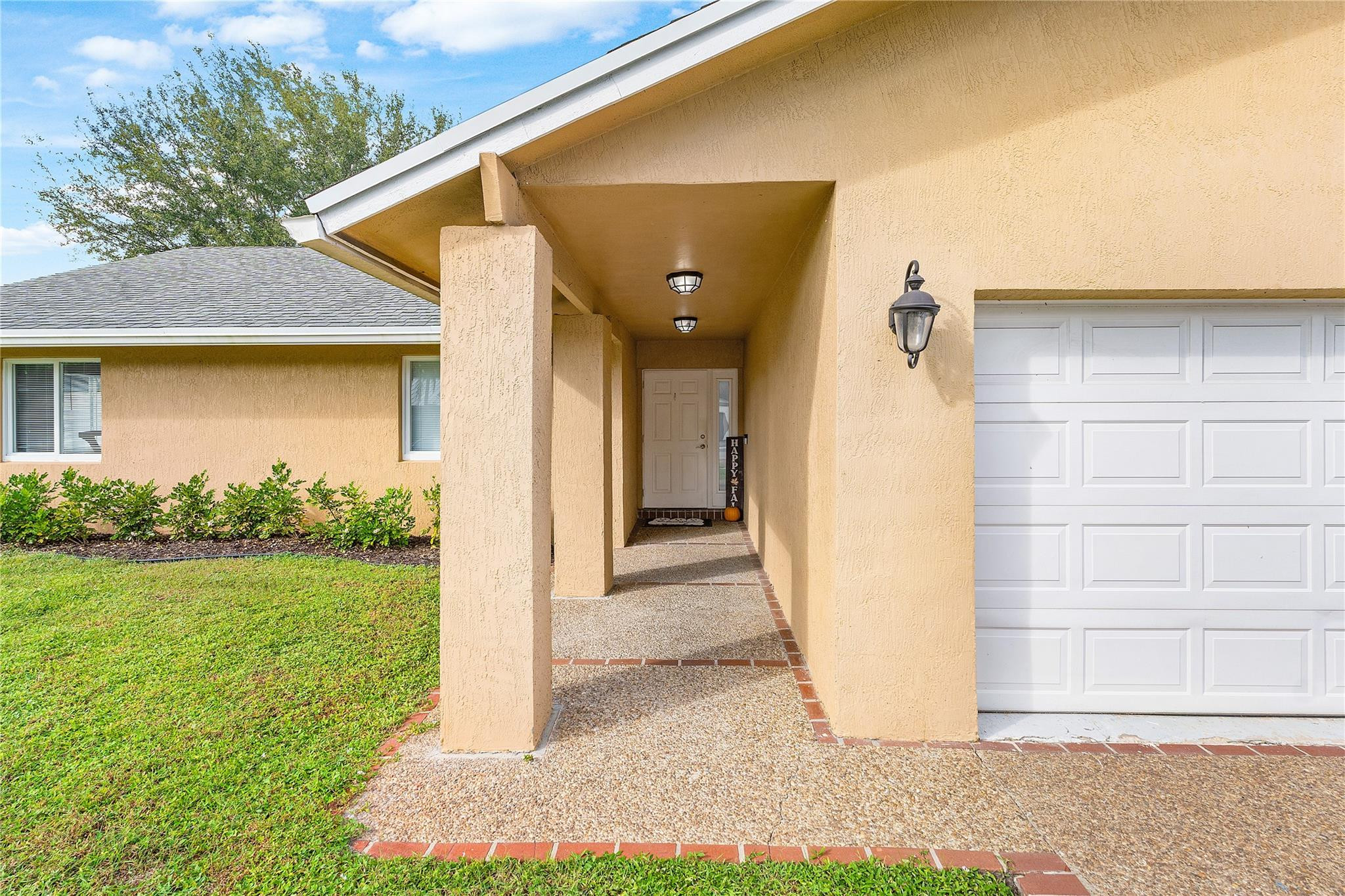 9661 Carousel Circle South Boca Raton, FL 33434 - Photo 3 of 25 Photo 3