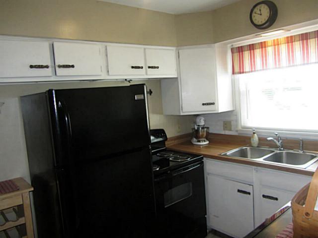 235 Darbyhurst Road Columbus, OH 43228 - Photo 7 of 13 Gallery Image 7