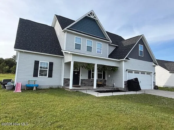 $2,250 | 310 Murphy Drive, Jacksonville, NC 28540