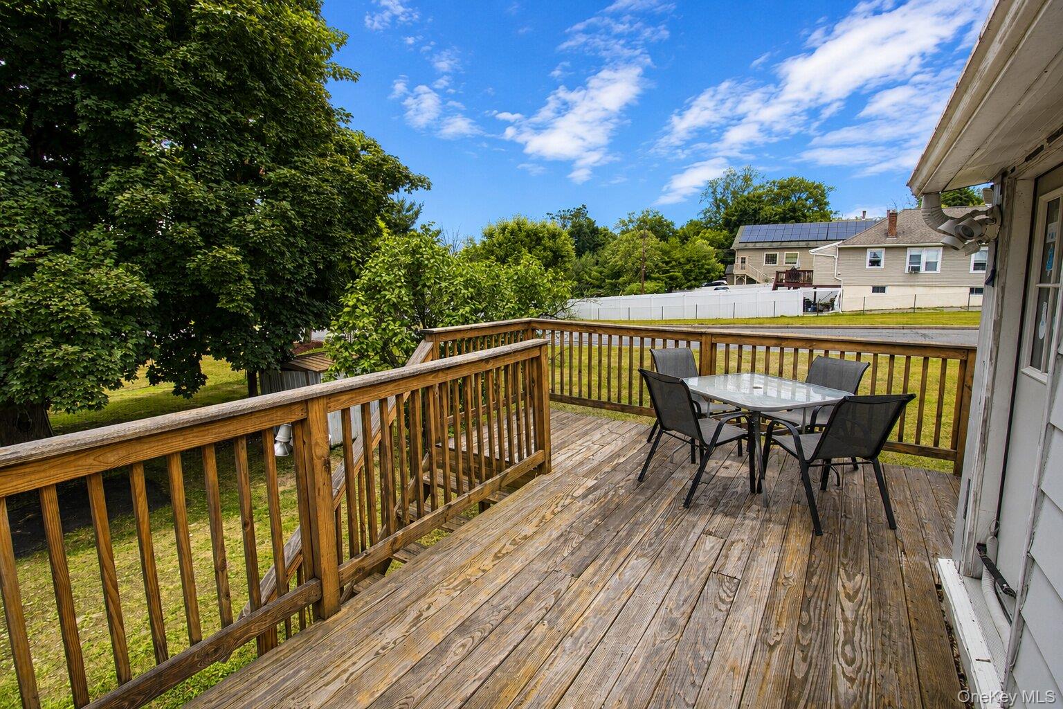 15 South Plank Road Newburgh, NY 12550 - Photo 4 of 33