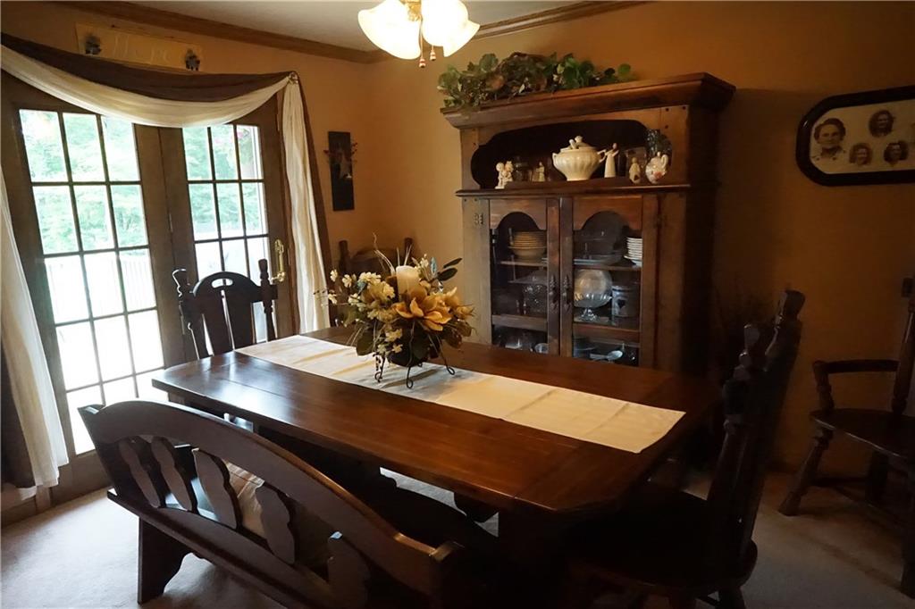 122 Hampton Court Butler, PA 16002 - Photo 4 of 24