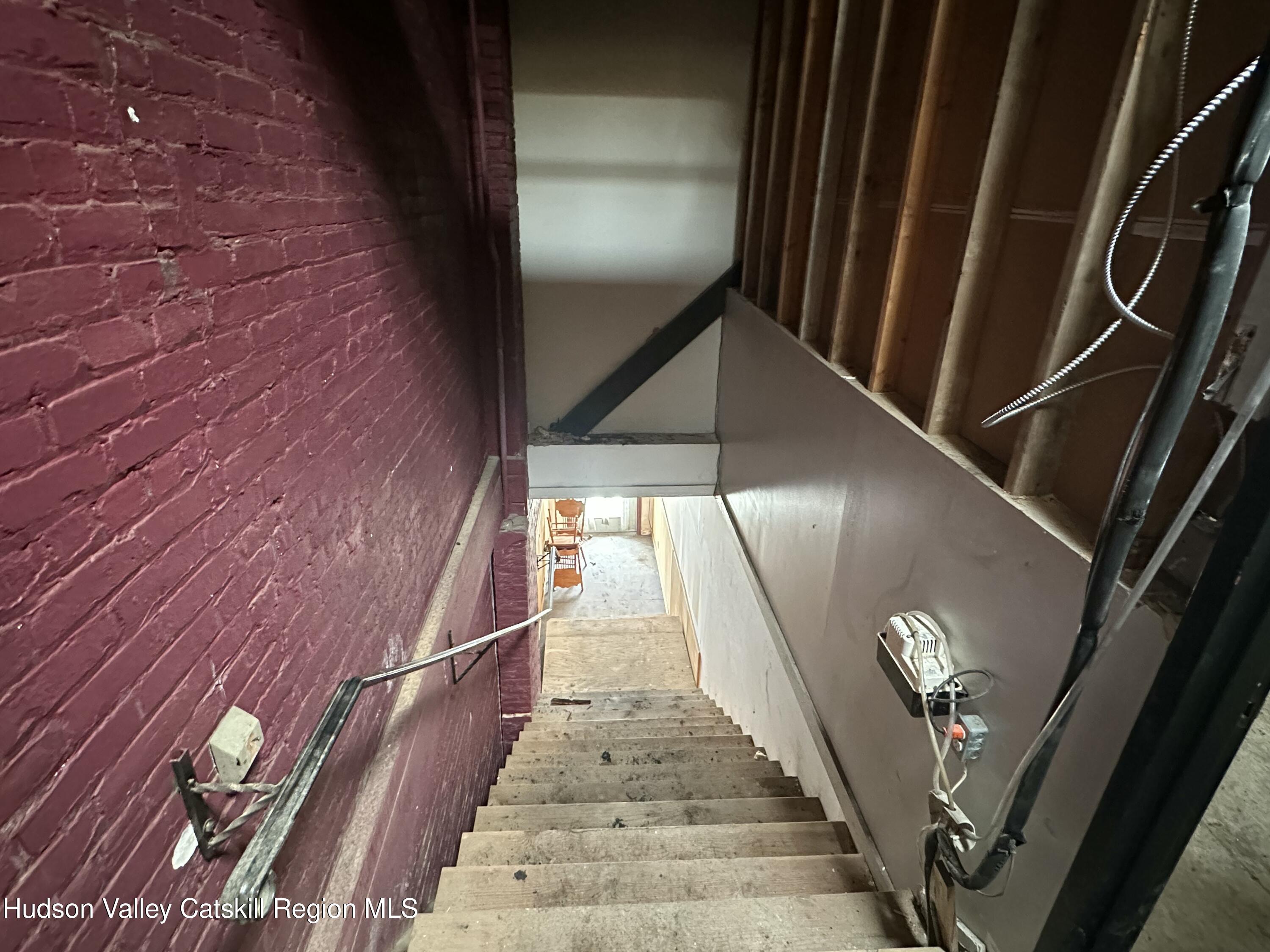 447 Main Street, Unit 477 Catskill, NY 12414 - Photo 14 of 34 a view of entryway