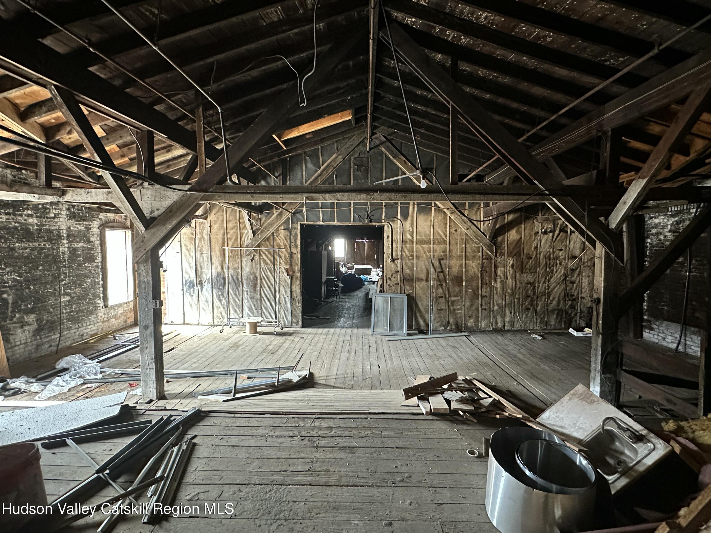 447 Main Street, Unit 477 Catskill, NY 12414 - Photo 23 of 34