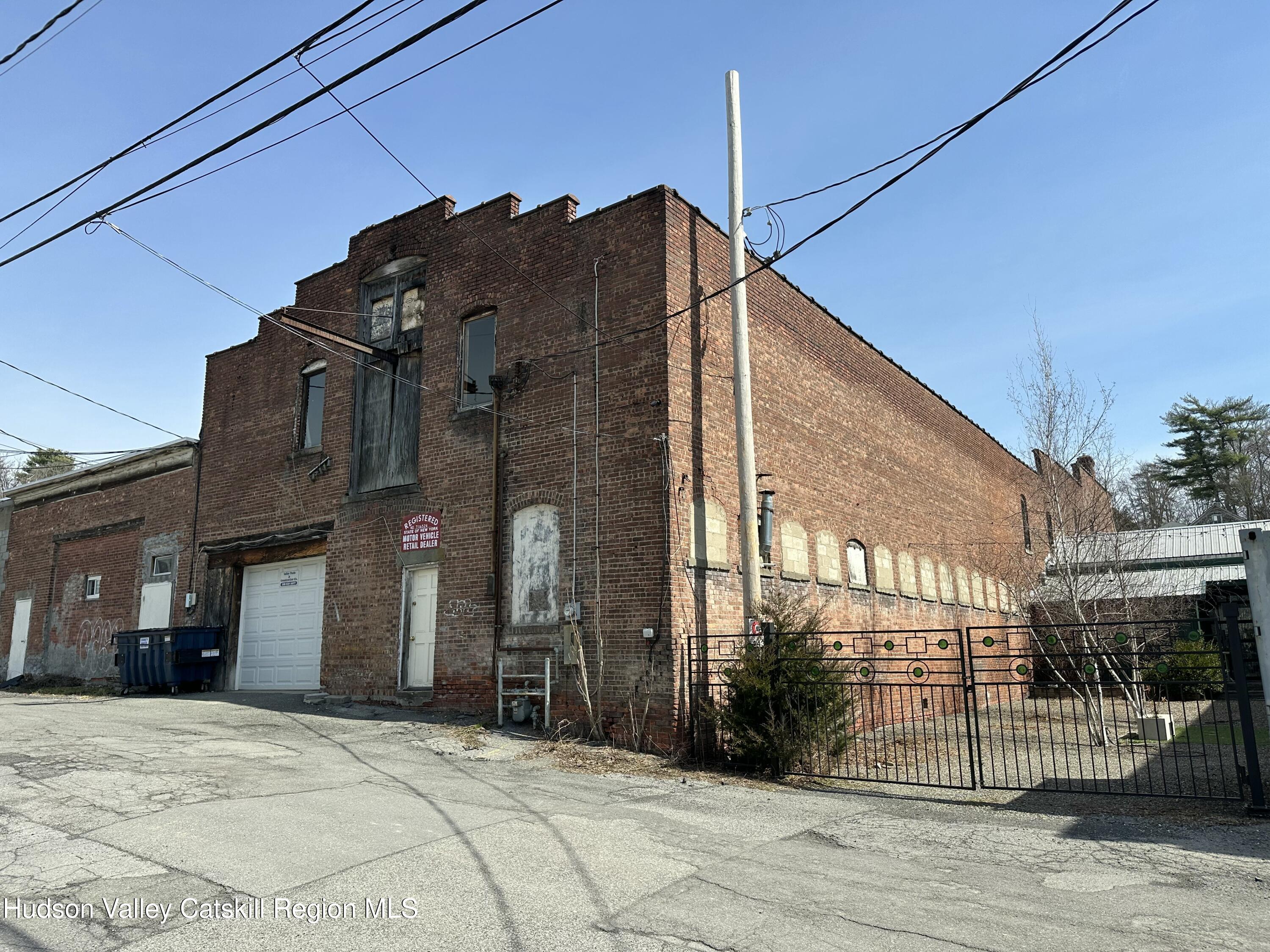 447 Main Street, Unit 477 Catskill, NY 12414 - Photo 7 of 34 a view of a large building