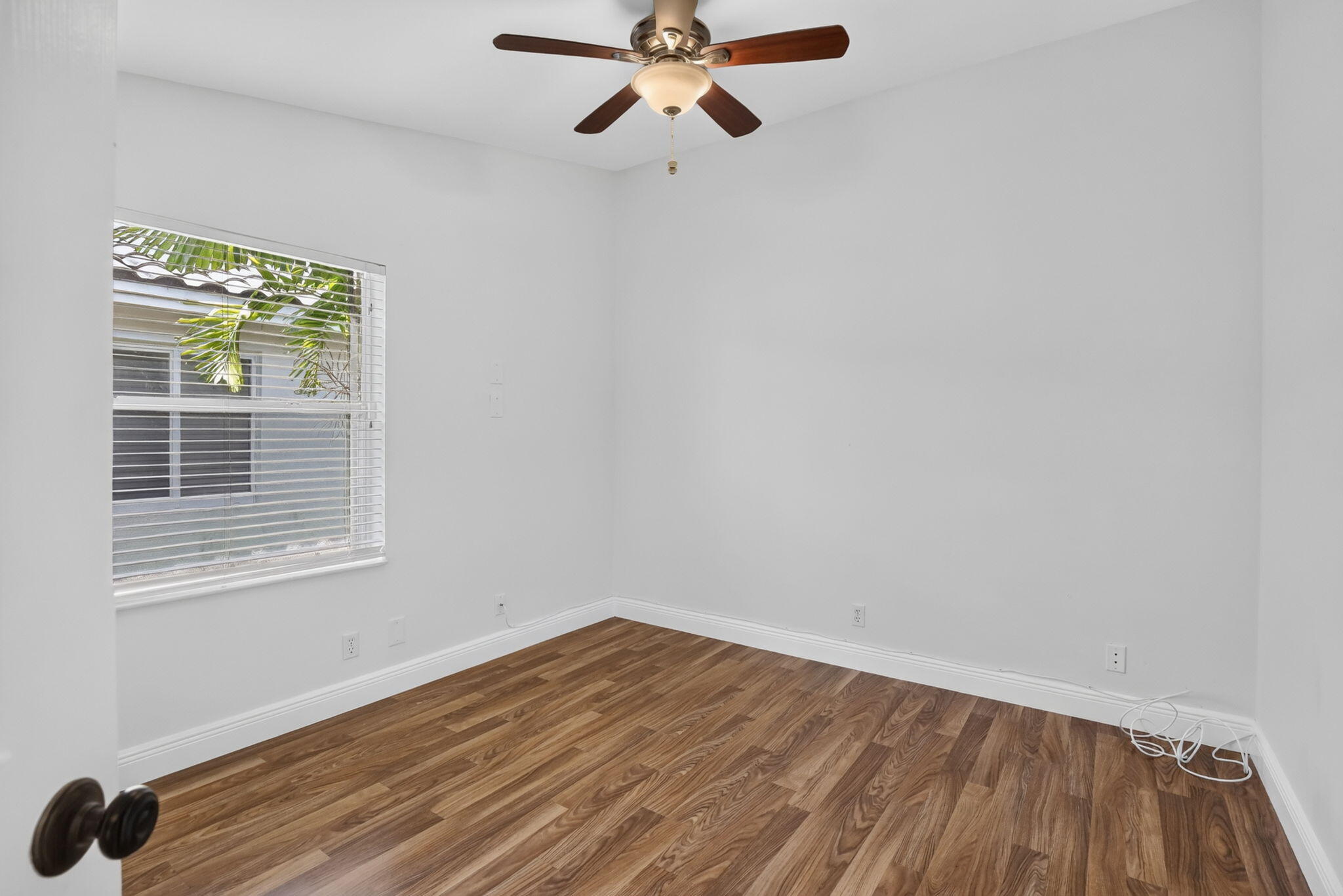 1959 Water Ridge Drive Weston, FL 33326 - Photo 30 of 58 35-web-or-mls-_A7A6465
