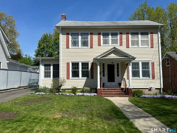 $405,900 | 24 Hillcrest Avenue, Wethersfield, CT 06109