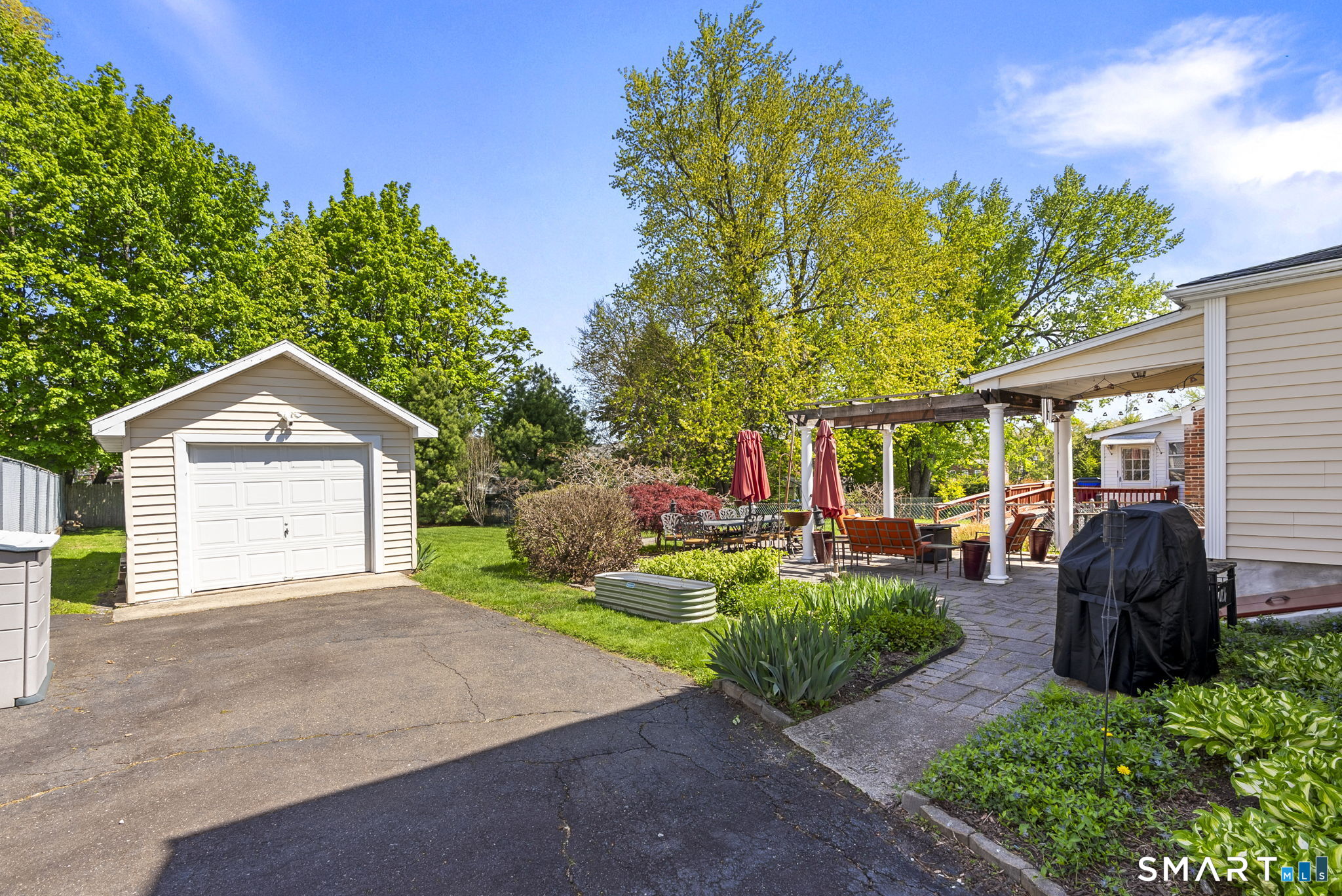 24 Hillcrest Avenue Wethersfield, CT 06109 - Photo 39 of 40