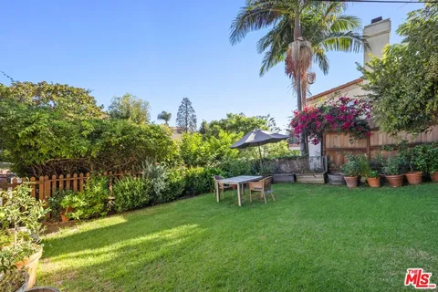 $1,490,000 | 10301 Mississippi Avenue, Los Angeles, CA 90025