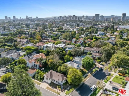 $1,490,000 | 10301 Mississippi Avenue, Los Angeles, CA 90025