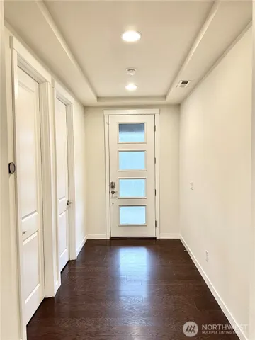 $5,500 | 737 197th Avenue Southeast, Sammamish, WA 98074