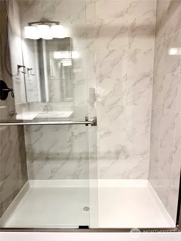 $5,500 | 737 197th Avenue Southeast, Sammamish, WA 98074