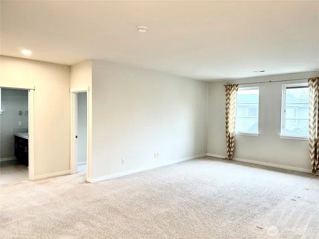 $5,500 | 737 197th Avenue Southeast, Sammamish, WA 98074