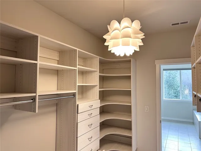 $5,500 | 737 197th Avenue Southeast, Sammamish, WA 98074