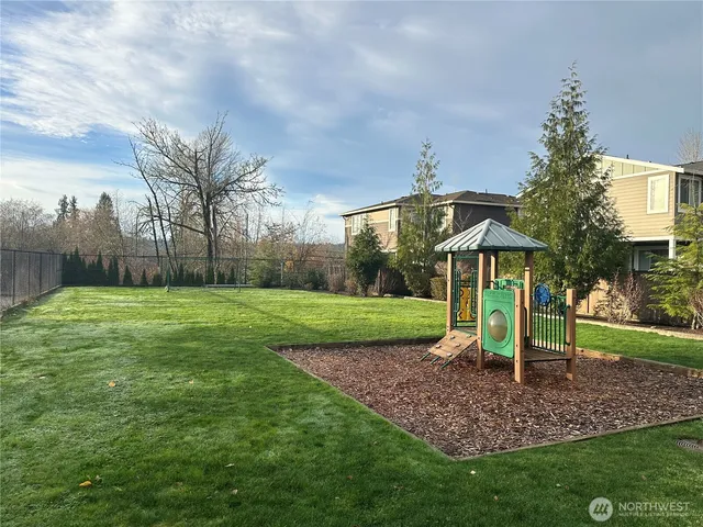 $5,500 | 737 197th Avenue Southeast, Sammamish, WA 98074