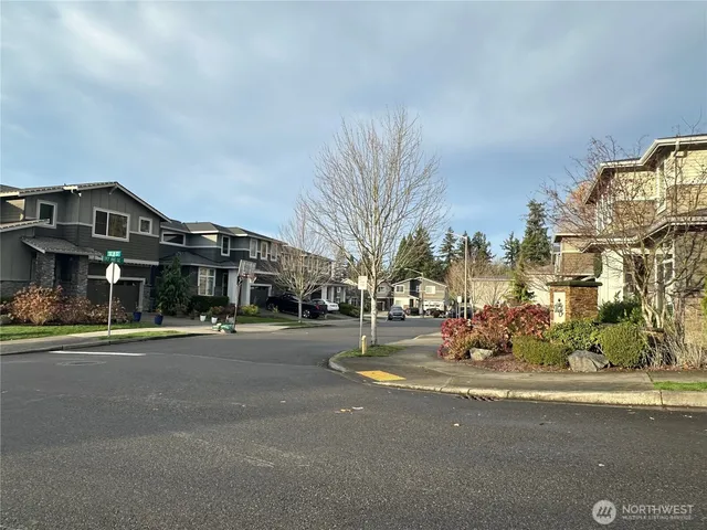 $5,500 | 737 197th Avenue Southeast, Sammamish, WA 98074
