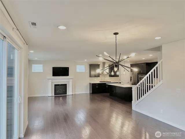 $5,500 | 737 197th Avenue Southeast, Sammamish, WA 98074