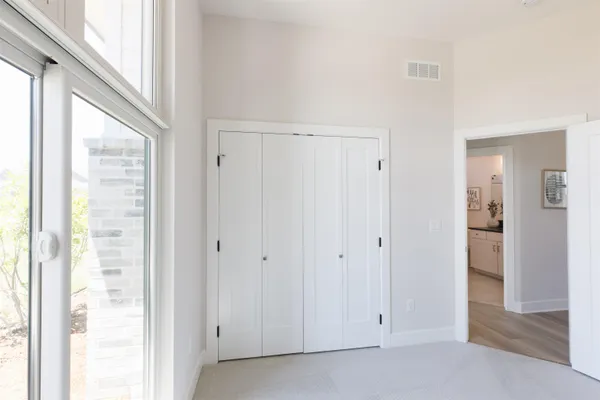 $649,913 | 1232 West Lakeway Court, Andover, KS 67002