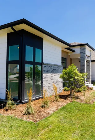 $649,913 | 1232 West Lakeway Court, Andover, KS 67002