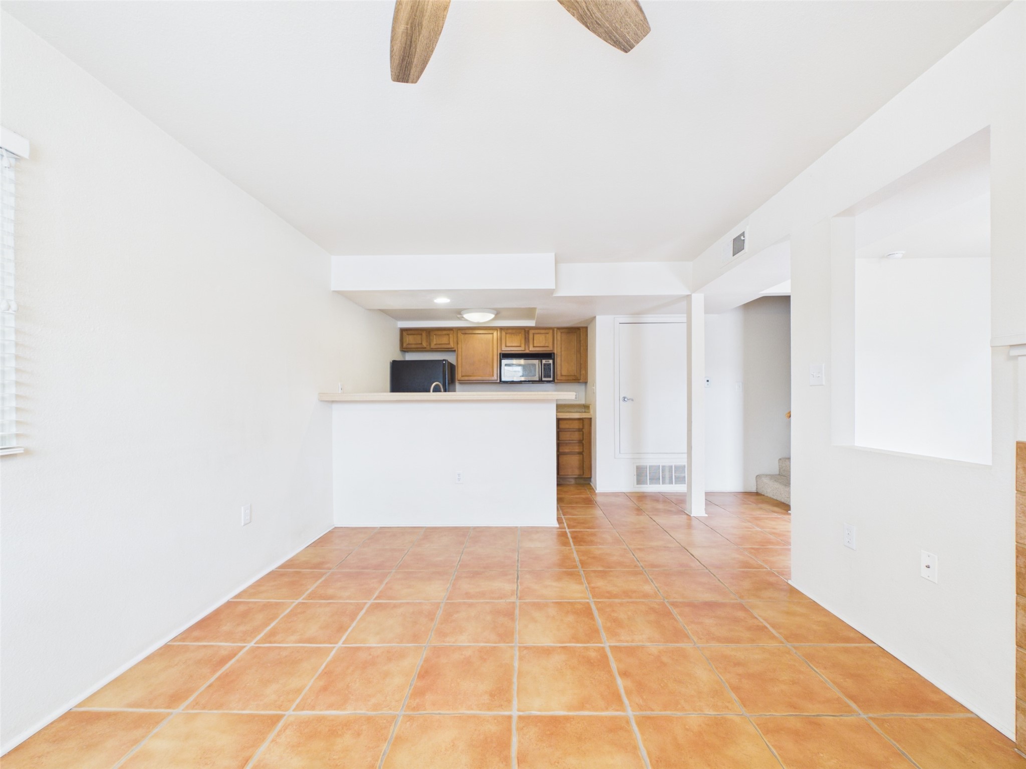 2210 Miguel Chavez Road, Unit 111 Santa Fe, NM 87505 - Photo 7 of 17