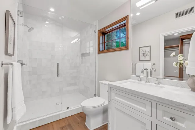 $3,200,000 | 4689 North Van Ness Boulevard, Fresno, CA 93704