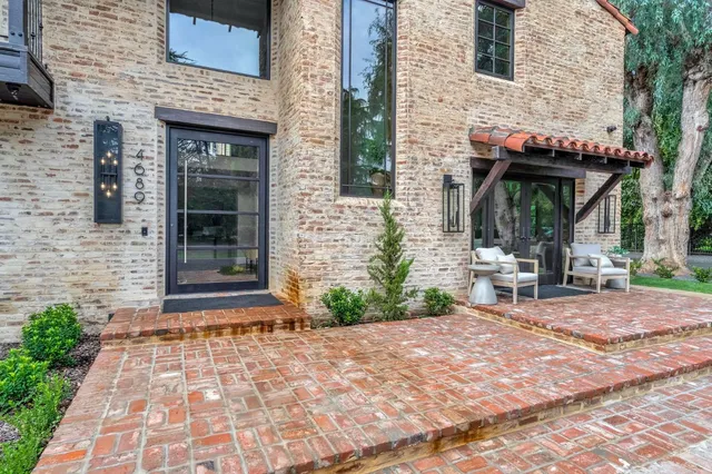 $3,200,000 | 4689 North Van Ness Boulevard, Fresno, CA 93704