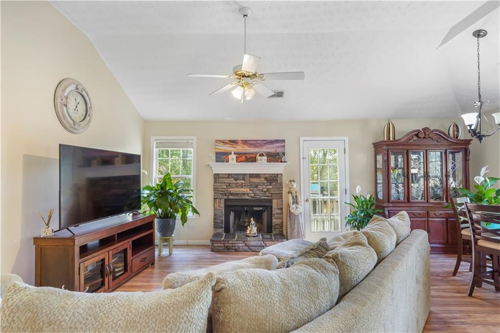 547 Hickeria Way Winder, GA 30680 - Photo 7 of 29