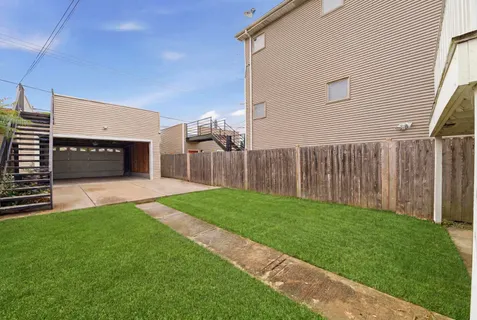 $799,500 | 2446 West Pensacola Avenue, Chicago, IL 60618