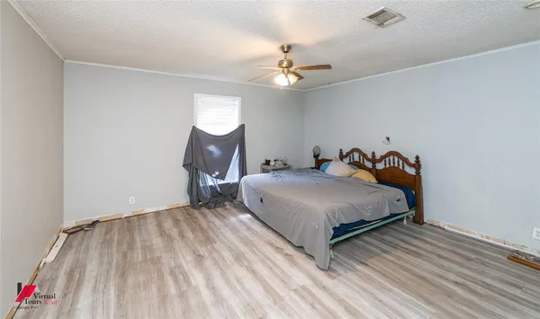 $120,000 | 423 11th Street Northeast, Springhill, LA 71075