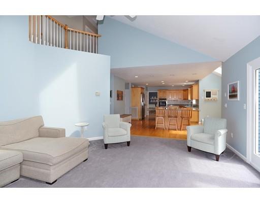 44 Golden Run Road Bolton, MA 01740 - Photo 5 of 32 Gallery Image 5