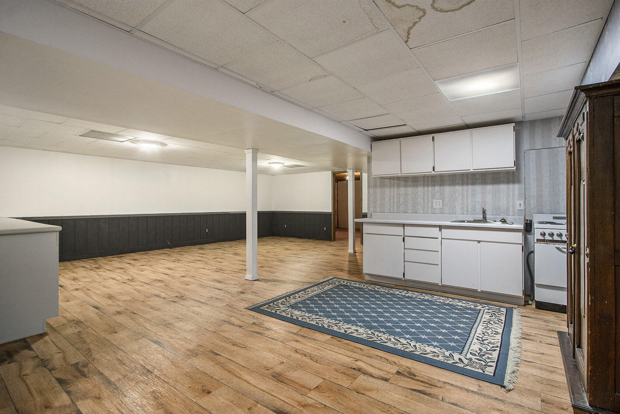 52551 Highway 131 Three Rivers, MI 49093 - Photo 26 of 41 026_52551us131_35
