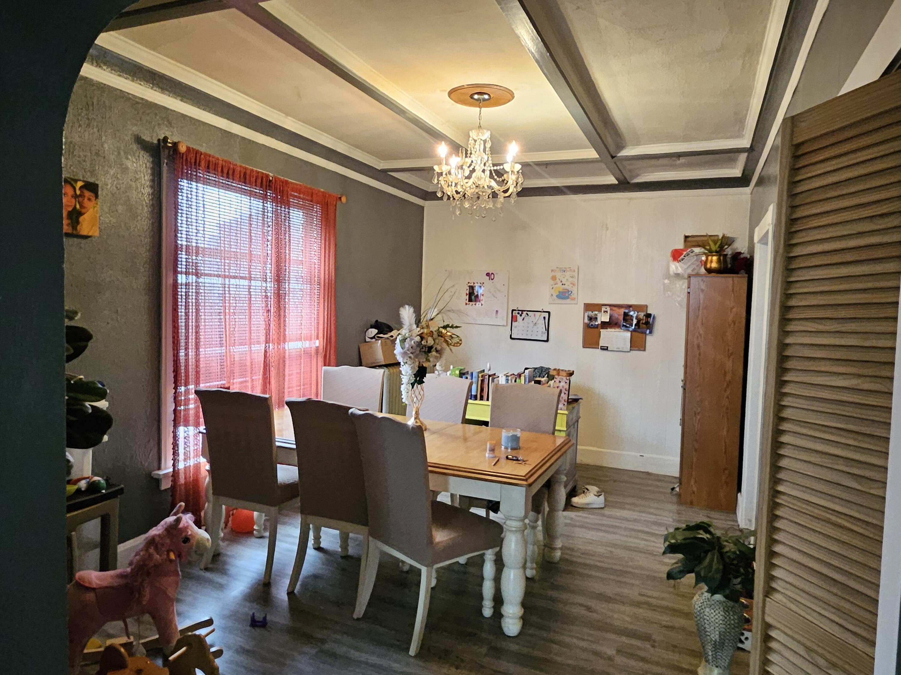 510 Barker Street Racine, WI 53402 - Photo 3 of 5 dining room