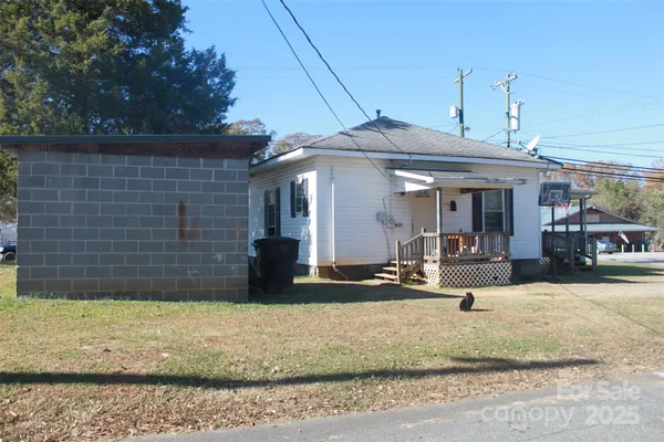 $94,000 | 112 Eastside Drive, Forest City, NC 28043