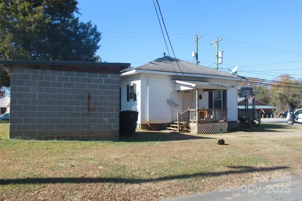 $94,000 | 112 Eastside Drive, Forest City, NC 28043