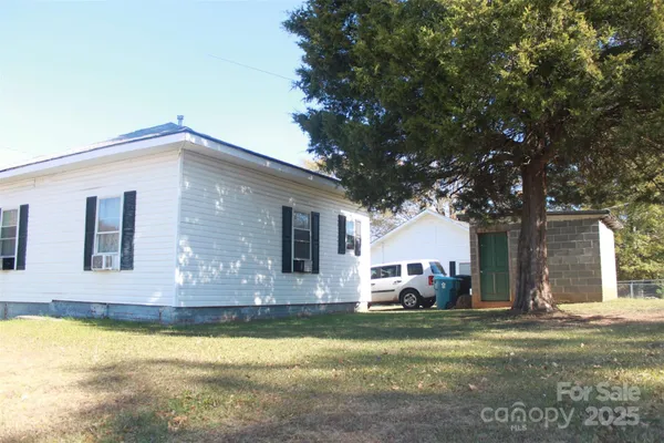 $94,000 | 112 Eastside Drive, Forest City, NC 28043