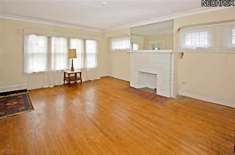 16705 West Park Road Cleveland, OH 44111 - Photo 4 of 25 Gallery Image 4