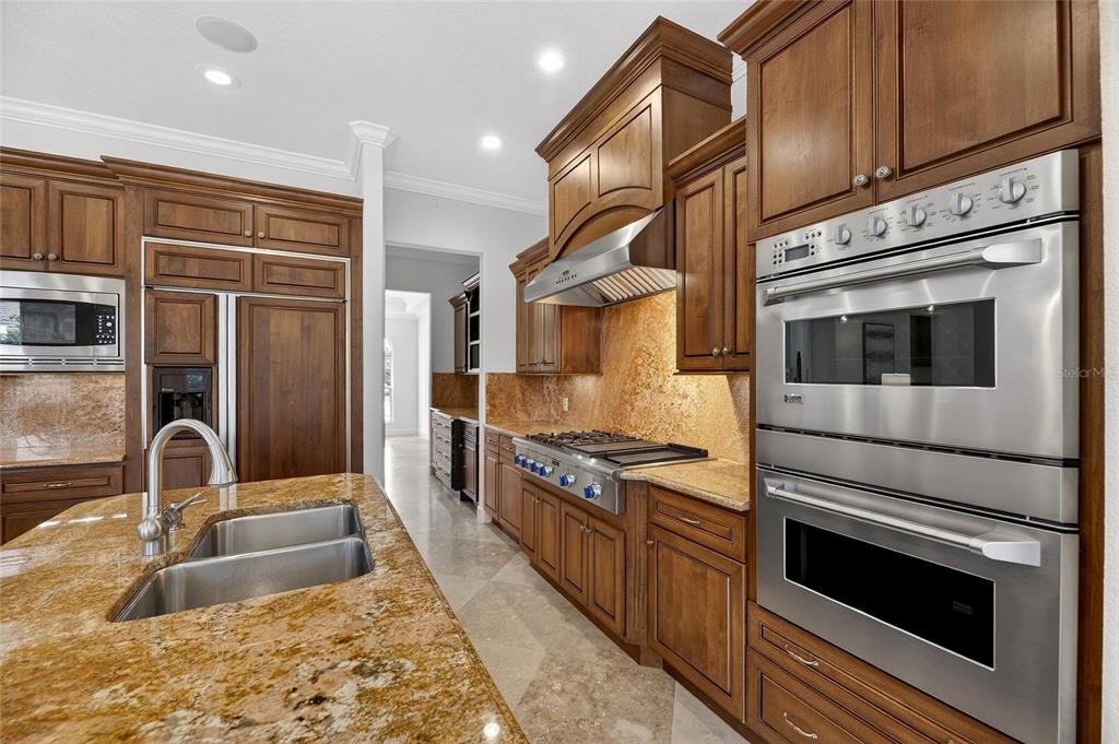 5910 La Rosa Lane Apollo Beach, FL 33572 - Photo 16 of 93