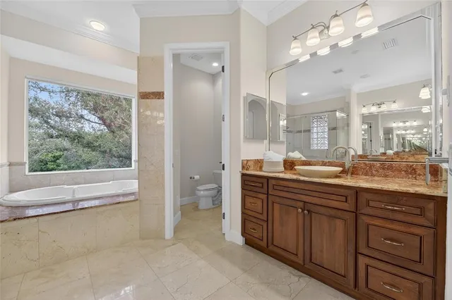 $1,249,000 | 5910 La Rosa Lane, Apollo Beach, FL 33572