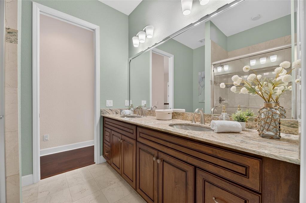 5910 La Rosa Lane Apollo Beach, FL 33572 - Photo 51 of 93