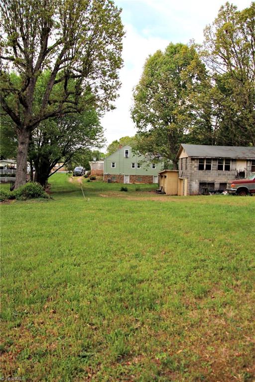 661 West Dalton Road King, NC 27021 - Photo 31 of 34