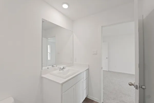 $2,250 | 925 Sutherland Falls Street, Conroe, TX 77303