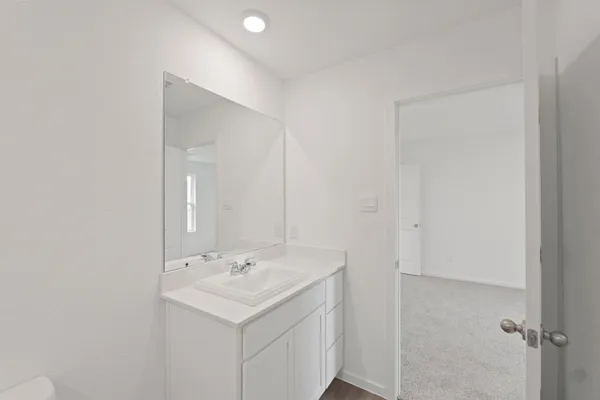 $2,050 | 925 Sutherland Falls Street, Conroe, TX 77303