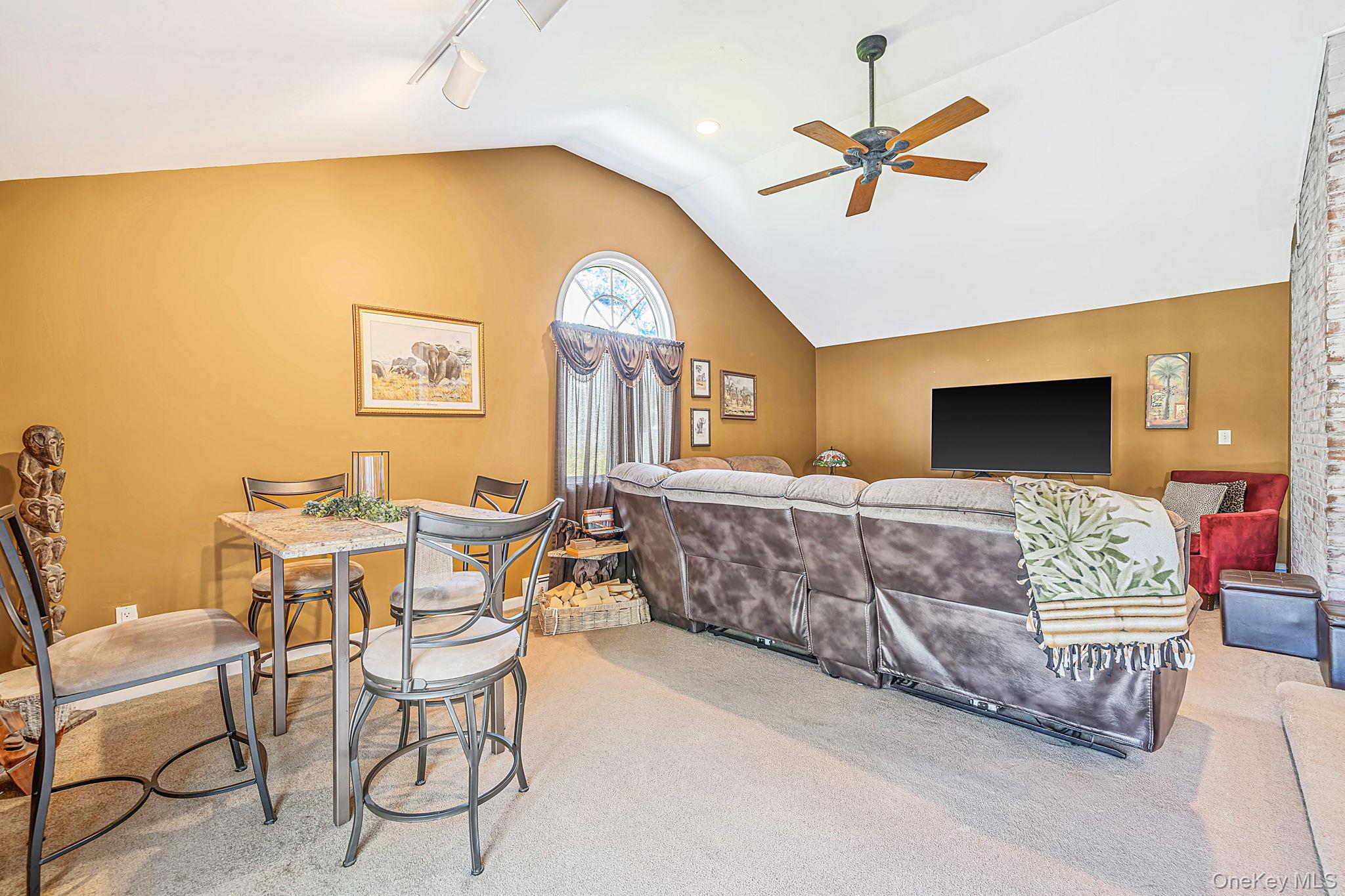 79 Fulton Boulevard Commack, NY 11725 - Photo 19 of 34 Gallery Image 19