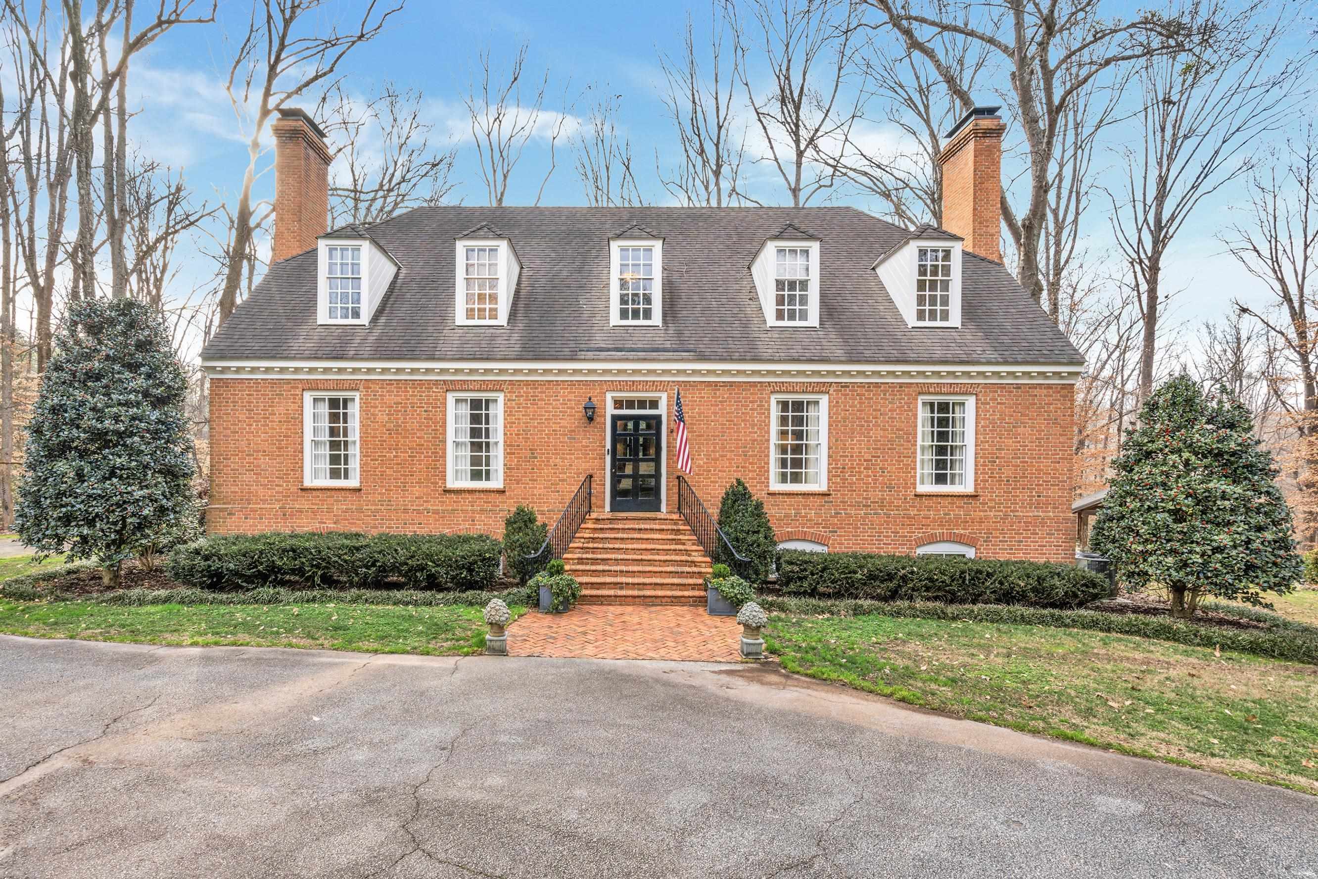 2690 Country Club Road Spartanburg, SC 29302 - Photo 1 of 36 Gallery Image 1